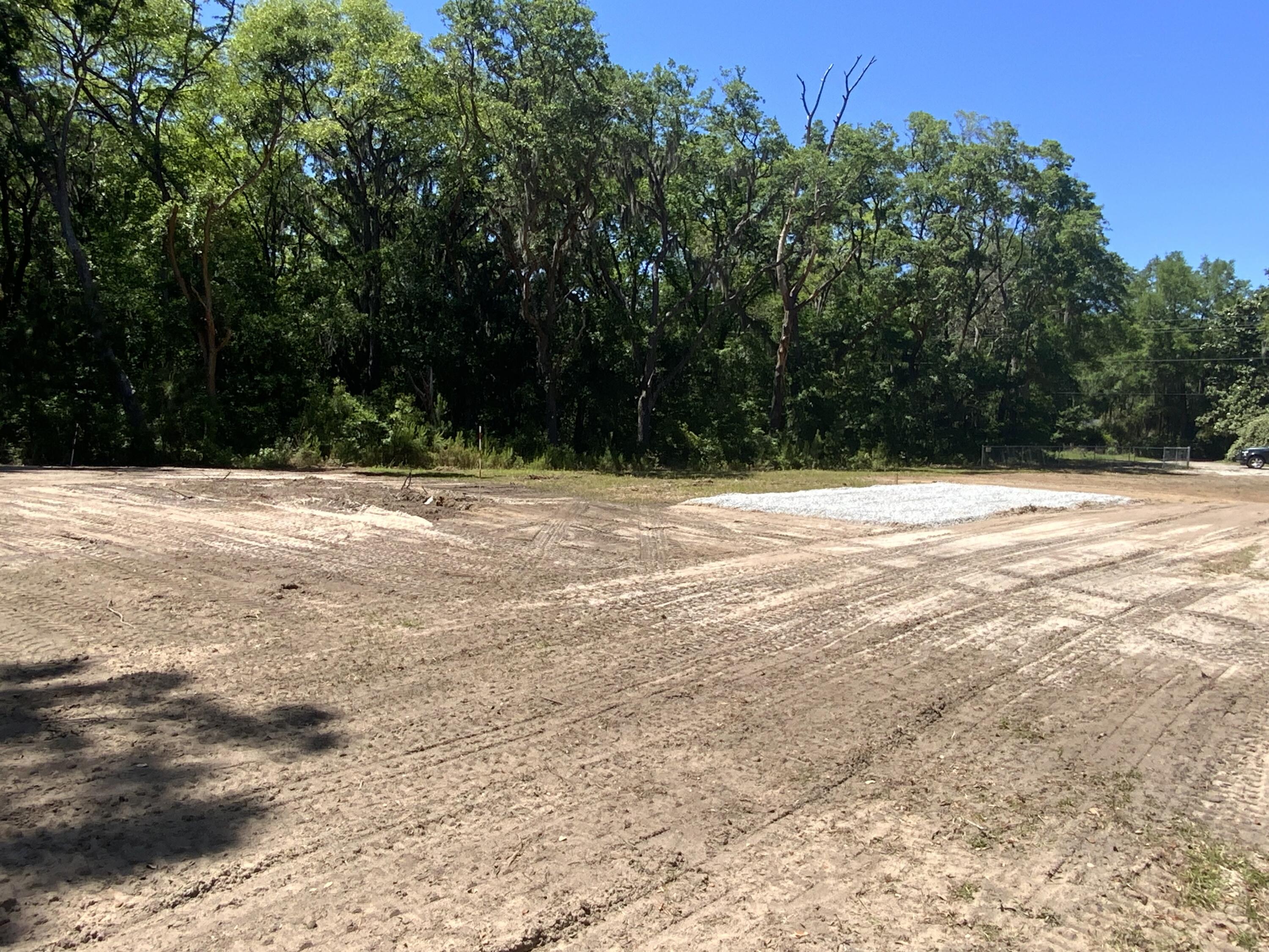 689 Seaside Road St. Helena Island, SC 29920 - Photo 5 of 11 IMG_2728