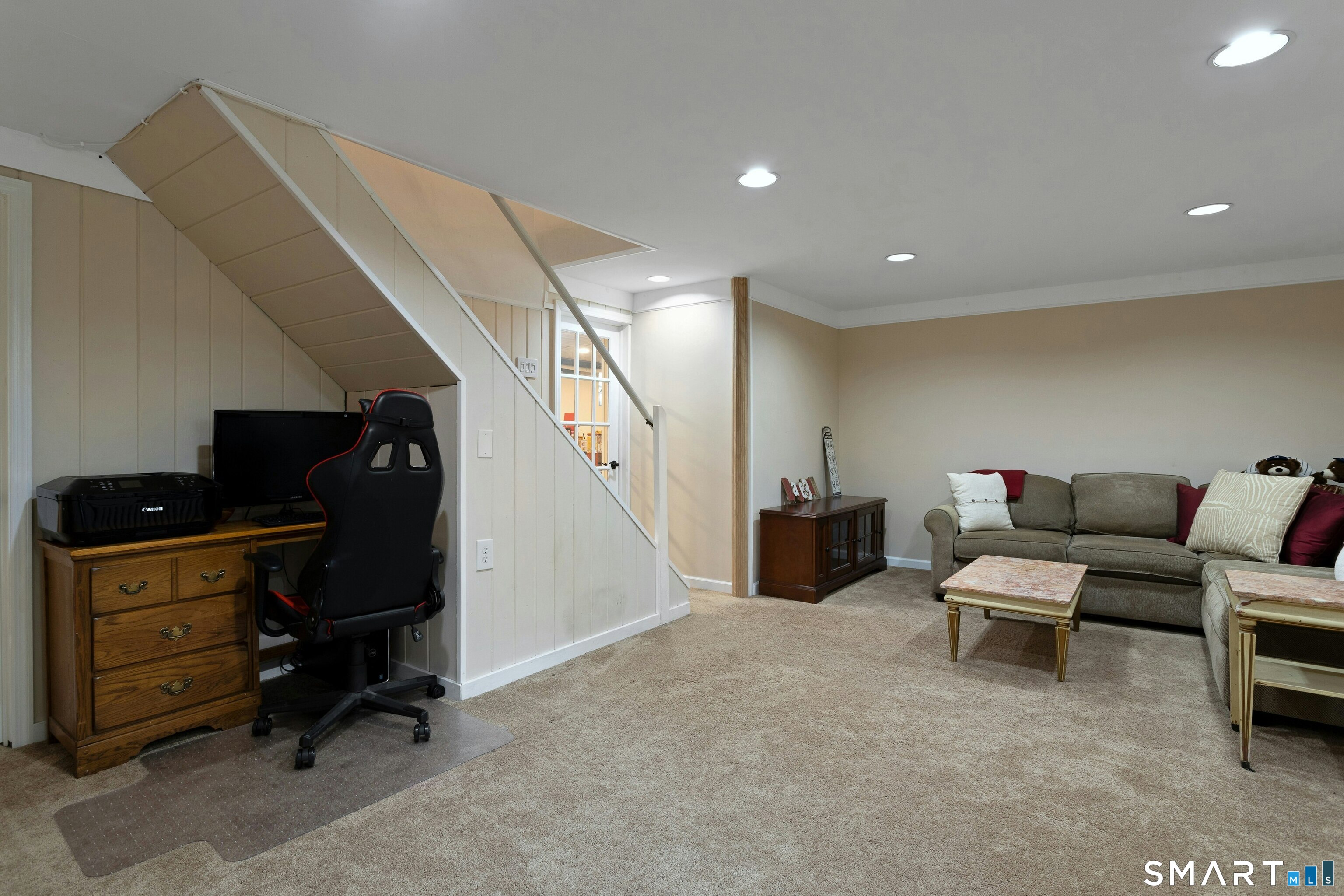 160 Eden Road Stamford, CT 06907 - Photo 21 of 27