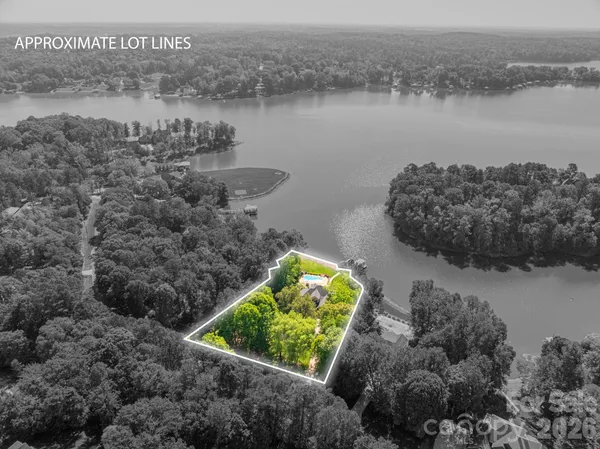 $1,600,000 | 226 Bay Shore Drive, Belmont, NC 28012