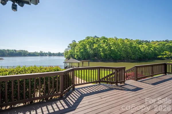 $1,600,000 | 226 Bay Shore Drive, Belmont, NC 28012