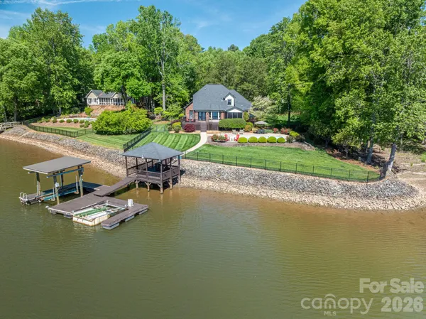 $1,600,000 | 226 Bay Shore Drive, Belmont, NC 28012