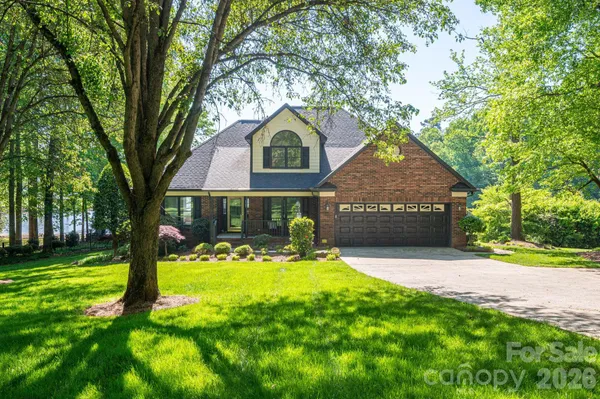 $1,600,000 | 226 Bay Shore Drive, Belmont, NC 28012