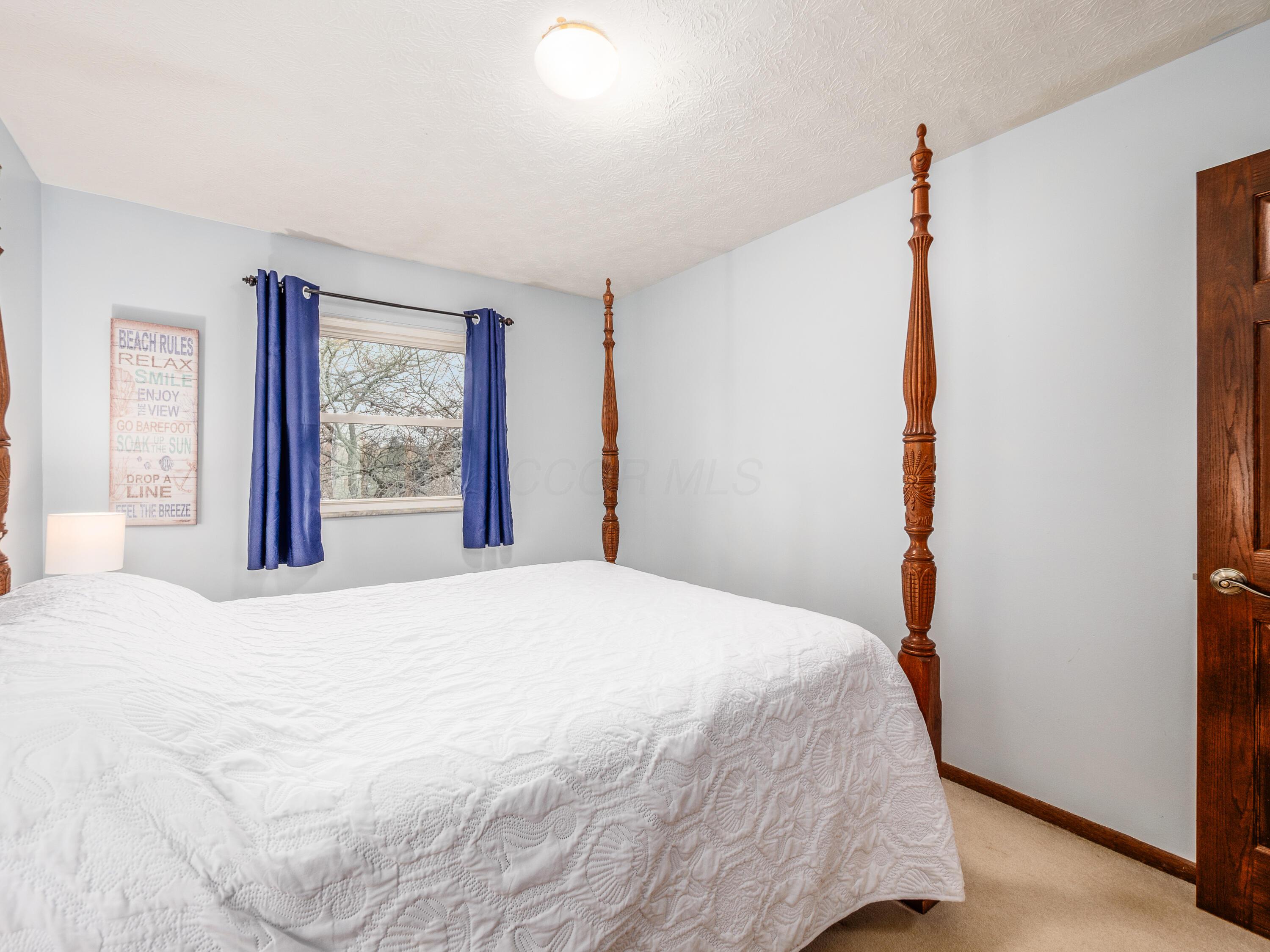382 Forward Pass Road Southwest Pataskala, OH 43062 - Photo 29 of 71 3rd Bedroom