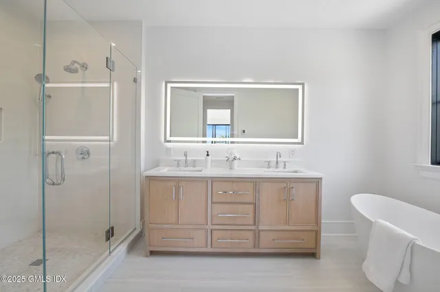 $3,600,000 | 148 East Elm Street, Unit 2, Greenwich, CT 06830