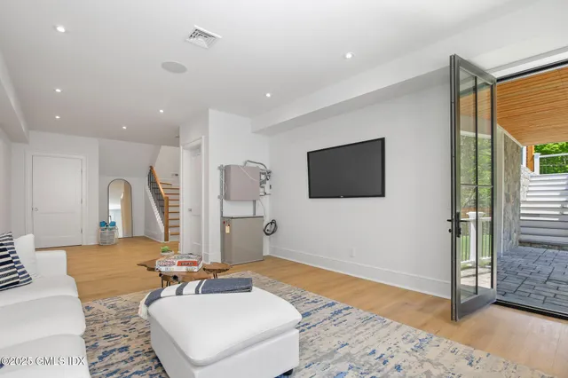 $3,600,000 | 148 East Elm Street, Unit 2, Greenwich, CT 06830