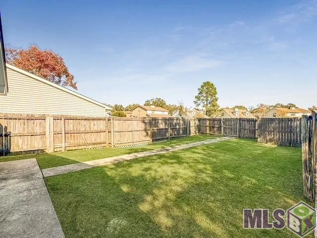 $174,900 | 3251 King Bradford Drive, Baton Rouge, LA 70816