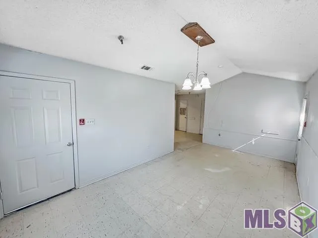 $174,900 | 3251 King Bradford Drive, Baton Rouge, LA 70816