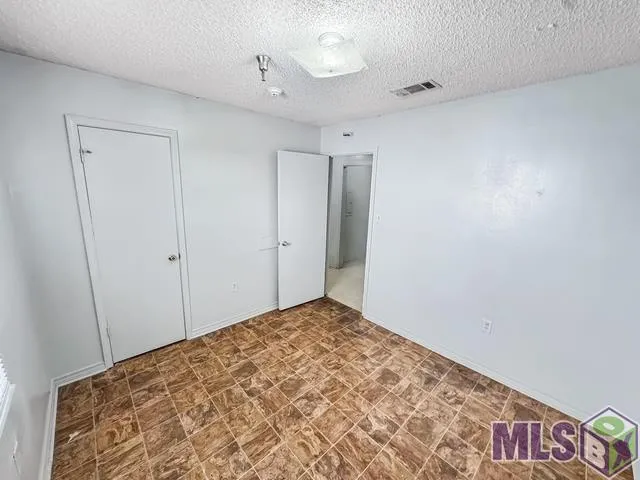 $174,900 | 3251 King Bradford Drive, Baton Rouge, LA 70816