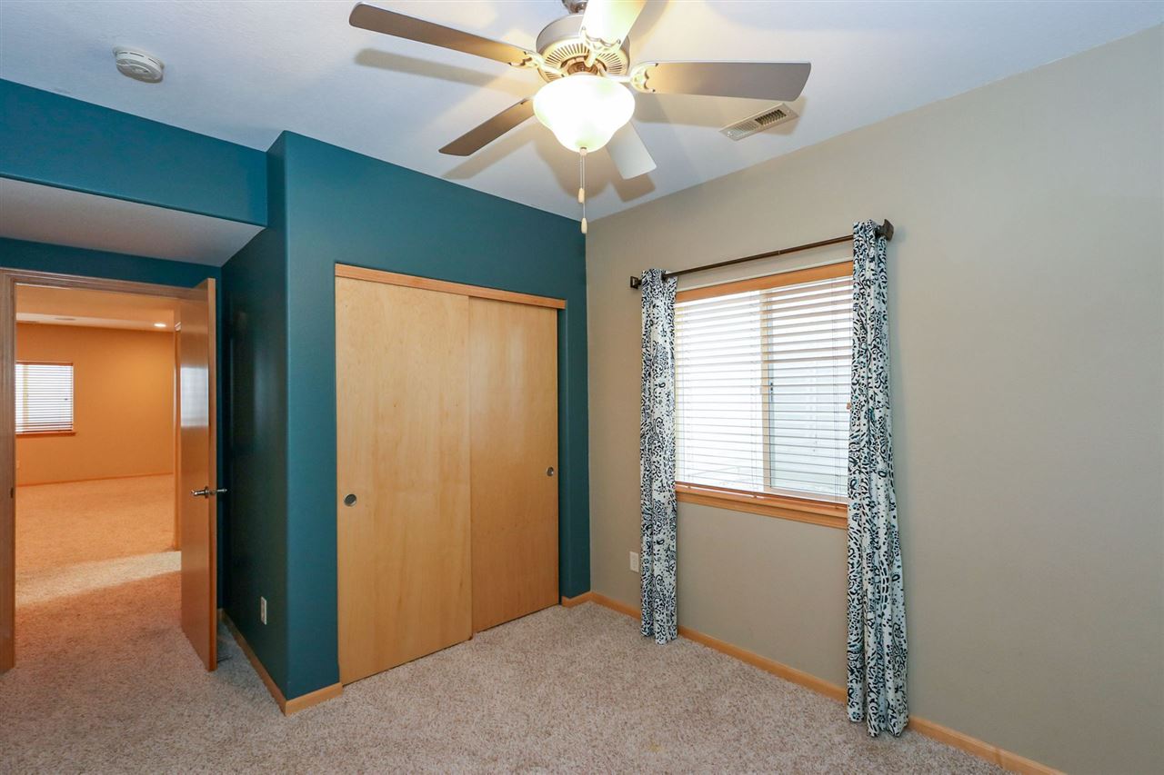 3401 Killarney Road Iowa City, IA 52246 - Photo 31 of 35 Gallery Image 31