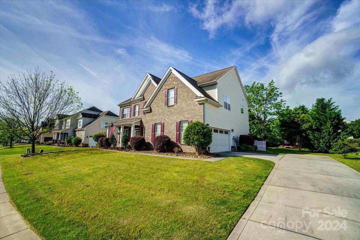 2015 Blue Range Road Indian Trail, NC 28079 - Photo 2 of 47 Gallery Image 2