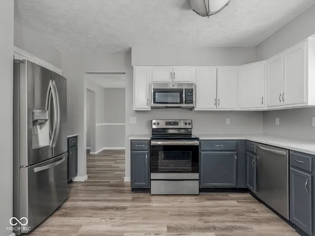 $349,900 | 10923 Limbach Court, Indianapolis, IN 46236