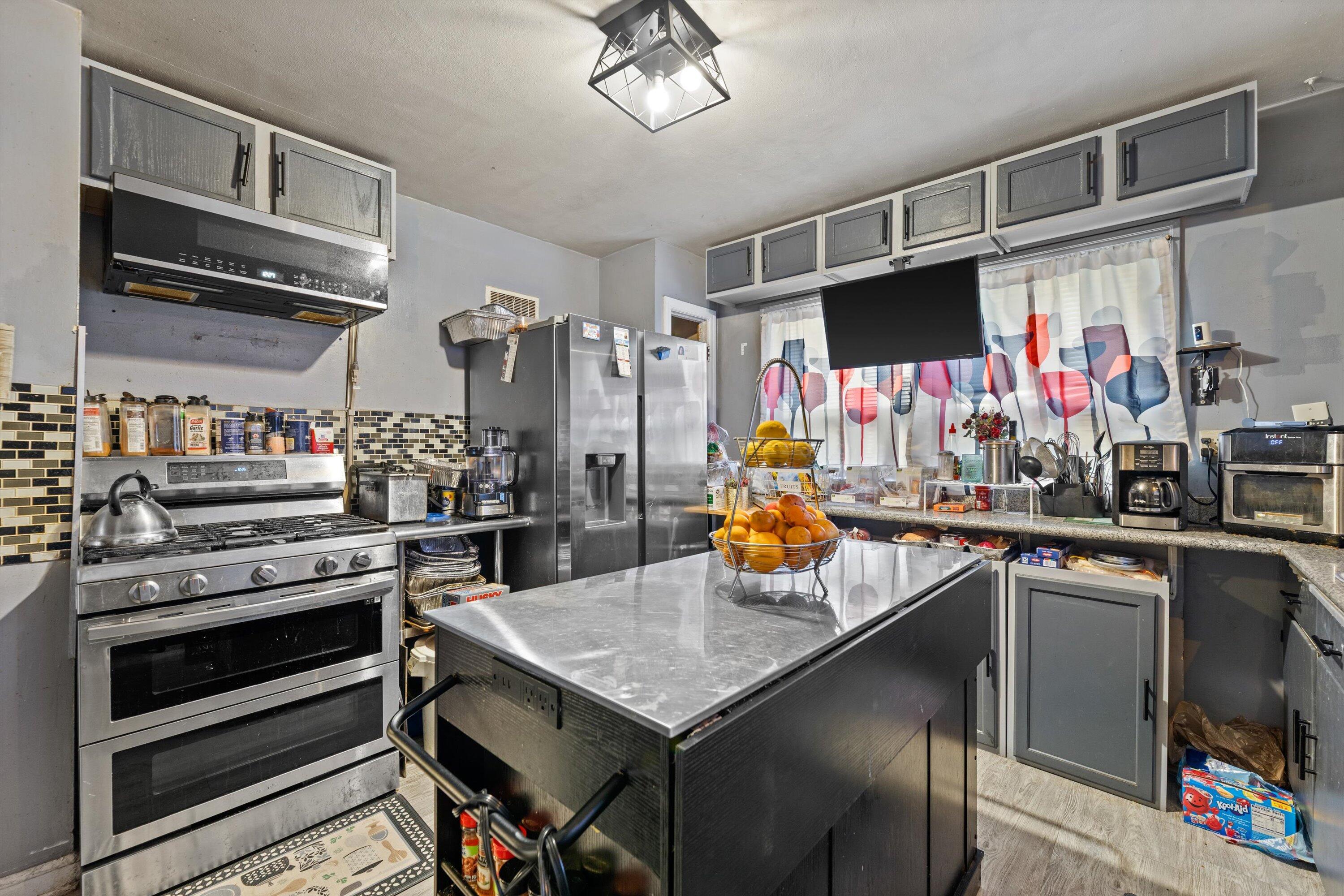 3740 North 55th Street, Unit 3740A Milwaukee, WI 53216 - Photo 8 of 20 14-IMG_4723