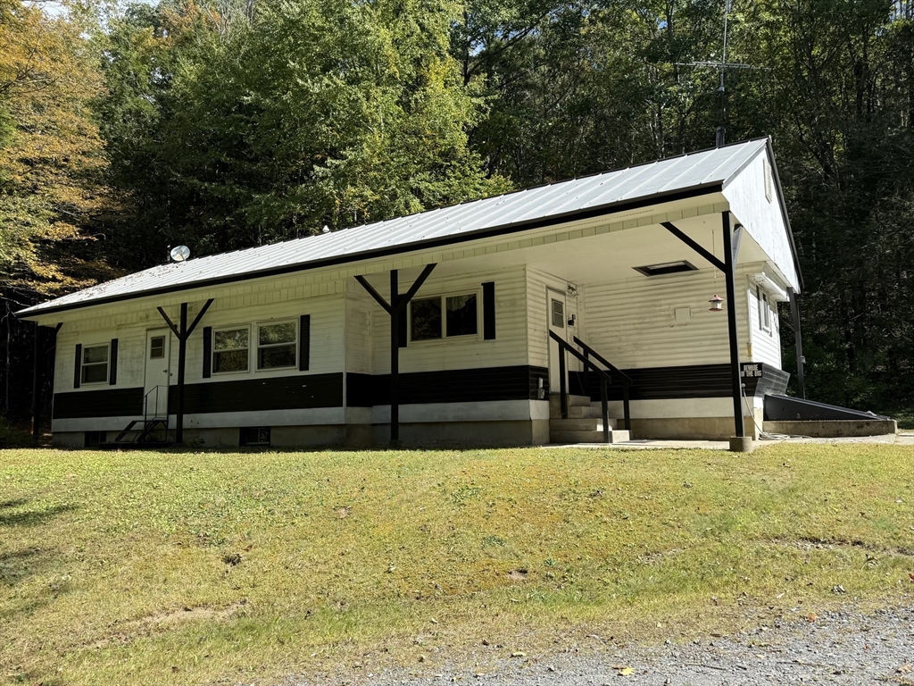 1531 Williamsburg Road Ashfield, MA 01330 - Photo 4 of 19