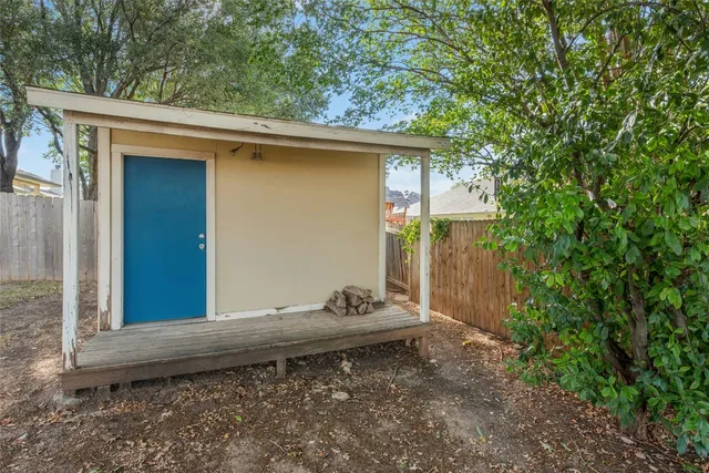 a backyard of a house