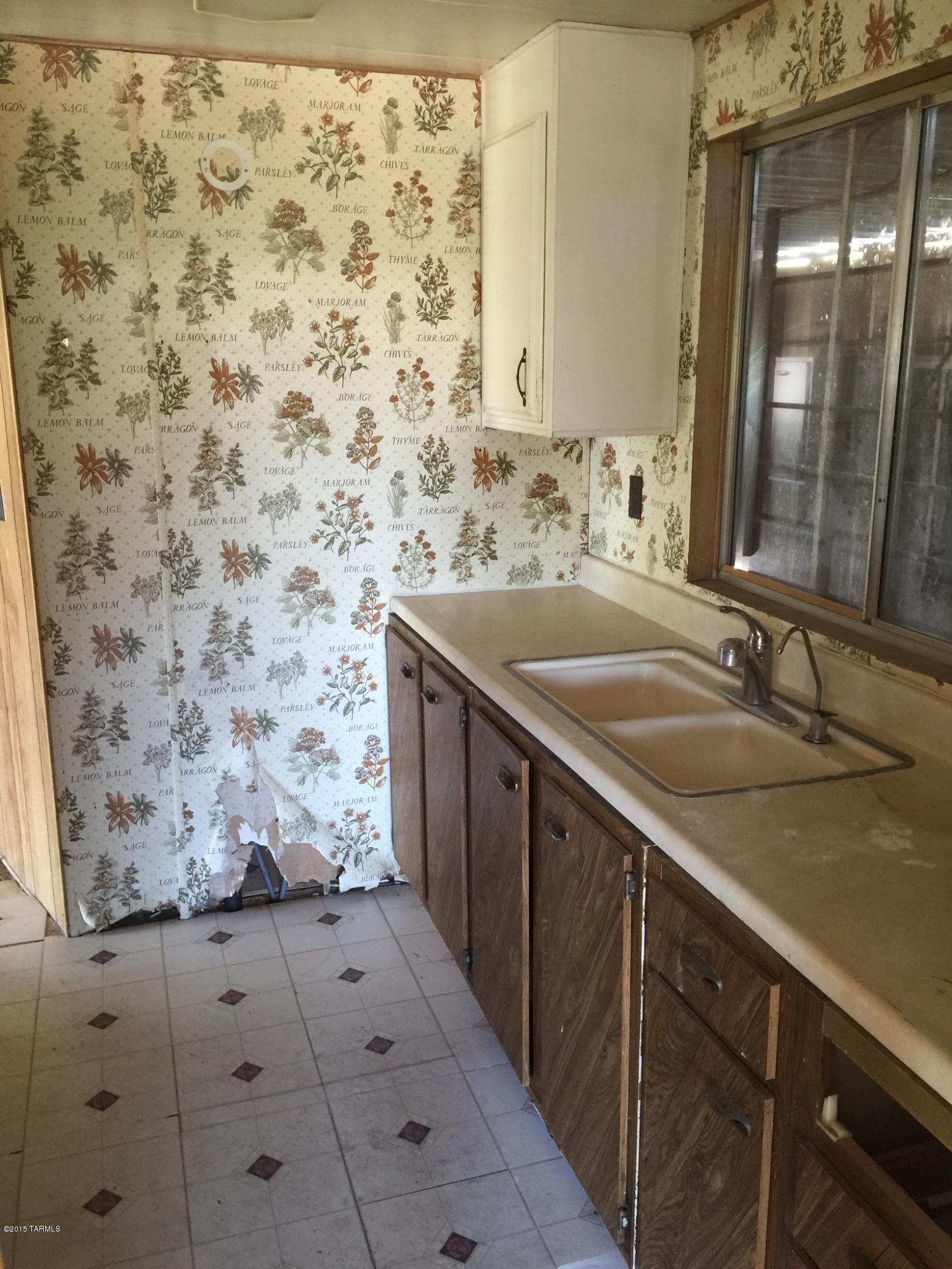 4110 West Bilby Road Tucson, AZ 85746 - Photo 8 of 31 Gallery Image 8