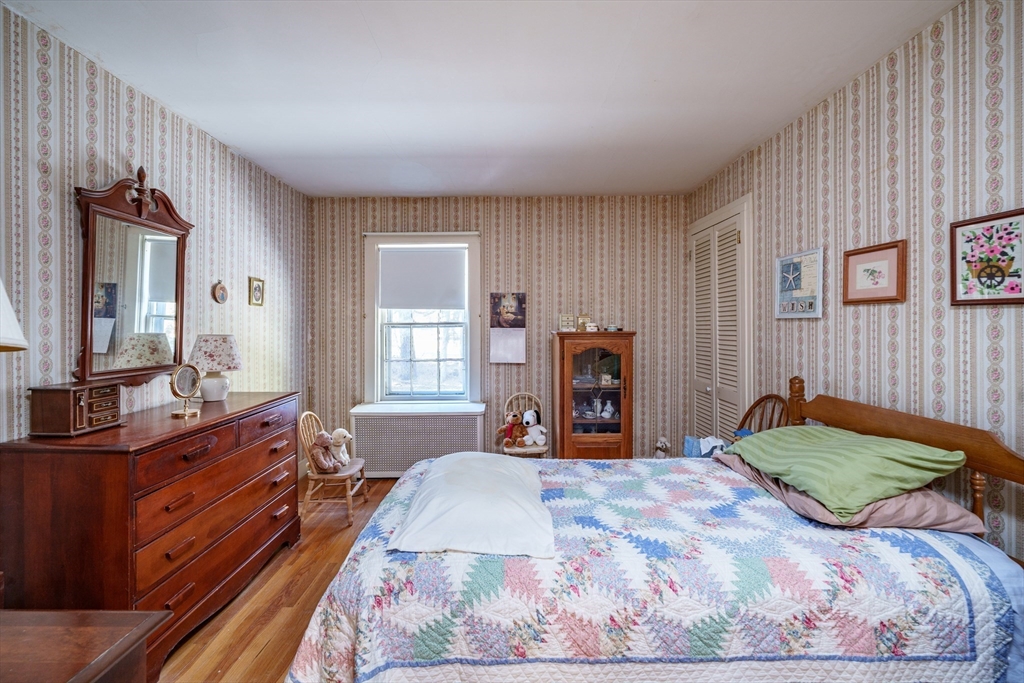 1177 Northampton Street Holyoke, MA 01040 - Photo 20 of 39