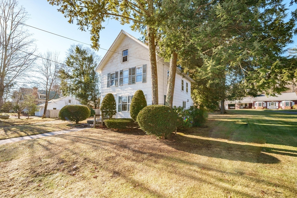 1177 Northampton Street Holyoke, MA 01040 - Photo 38 of 39