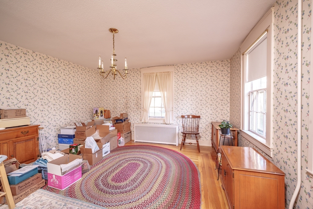 1177 Northampton Street Holyoke, MA 01040 - Photo 8 of 39