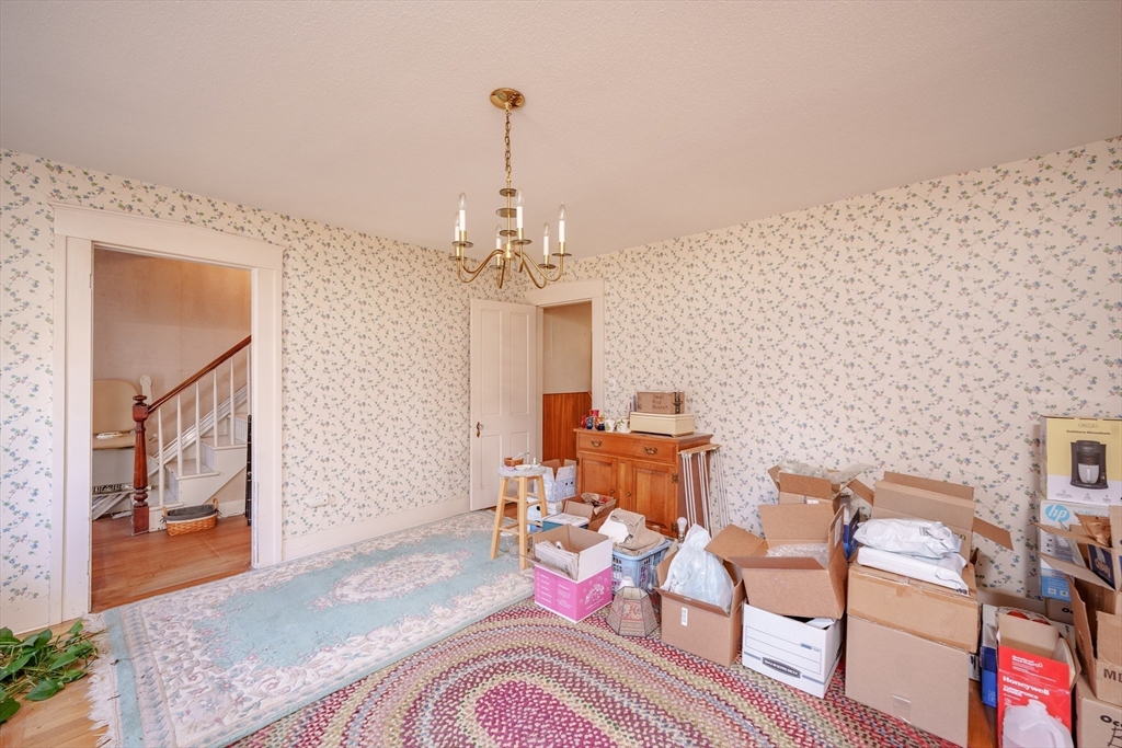 1177 Northampton Street Holyoke, MA 01040 - Photo 9 of 39