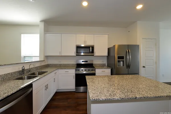$2,500 | 113 Winding Windmill, Boerne, TX 78006