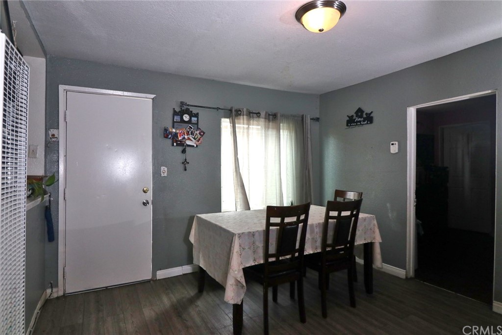 9706 Evers Avenue Los Angeles, CA 90002 - Photo 6 of 14