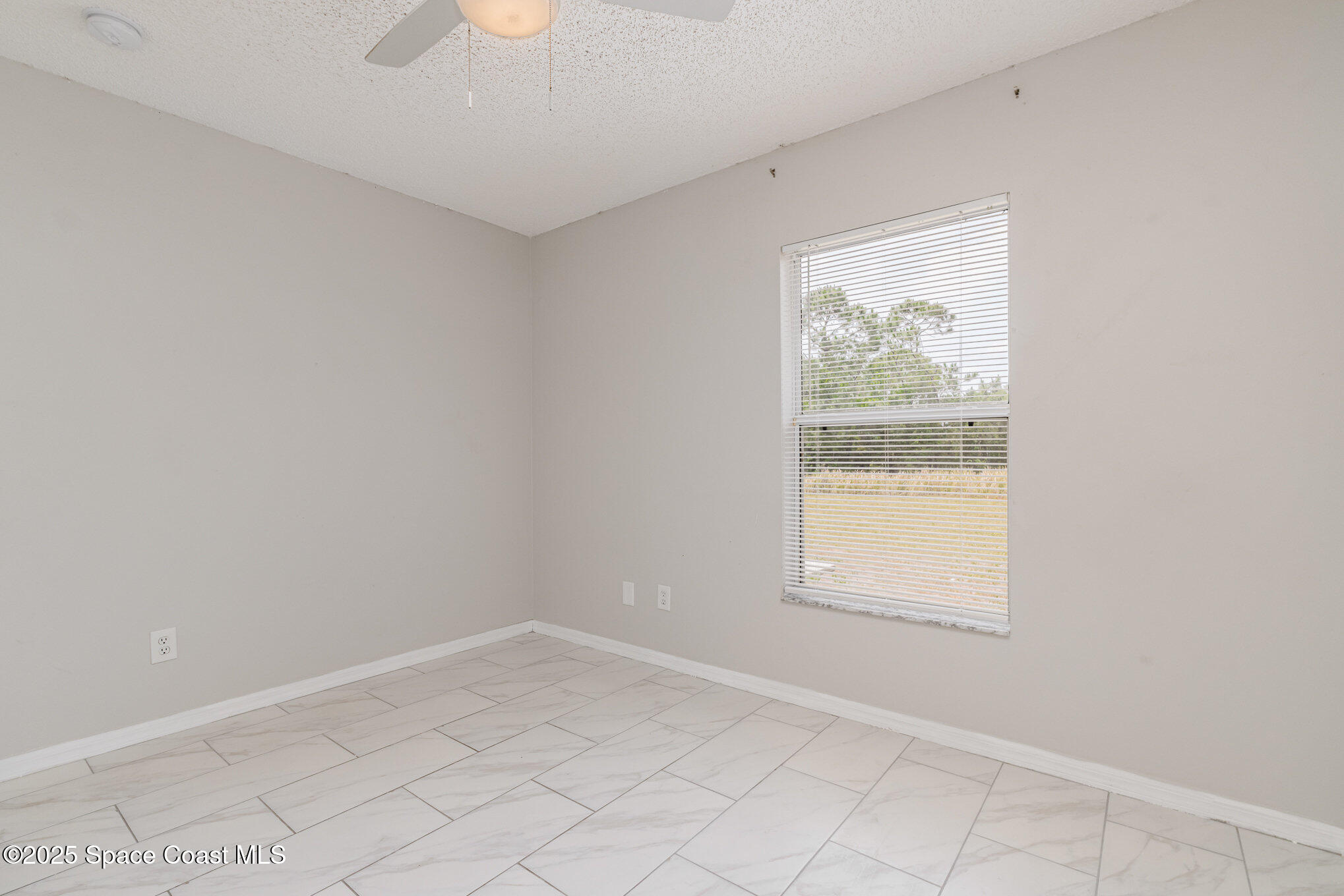 2208 Ravel Road Southeast Palm Bay, FL 32909 - Photo 19 of 27 020_file_104