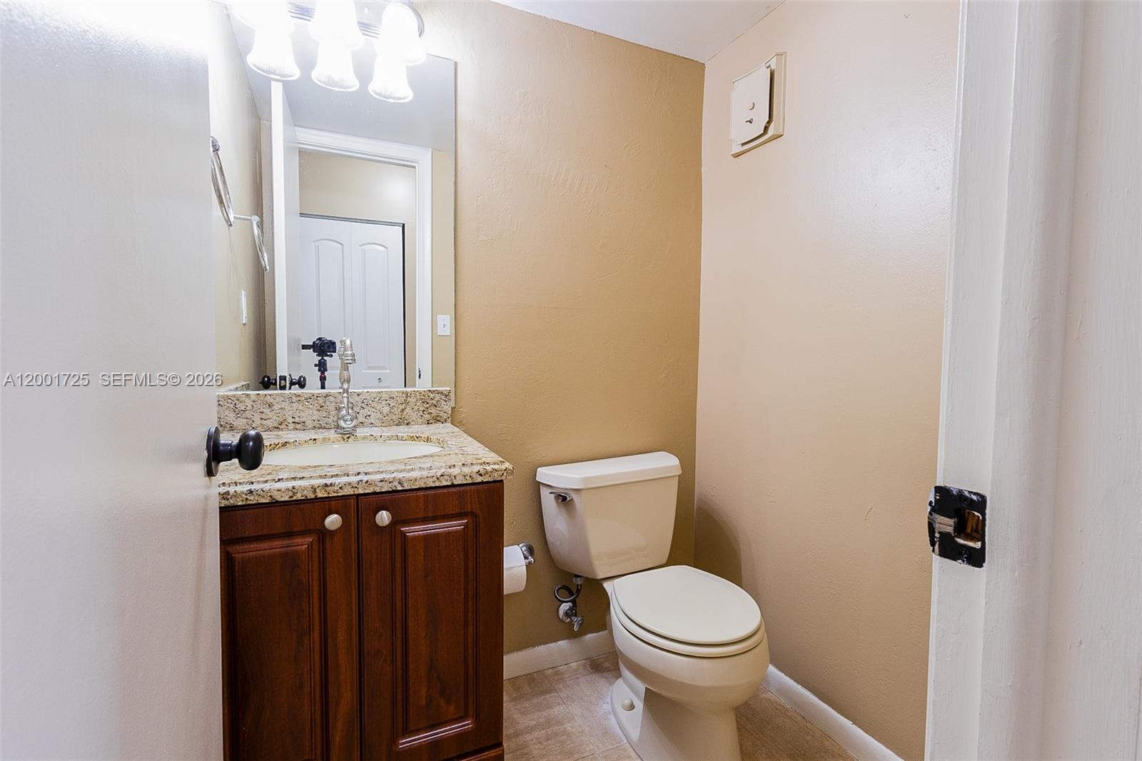 11245 Southwest 111th Street Miami, FL 33176 - Photo 11 of 25