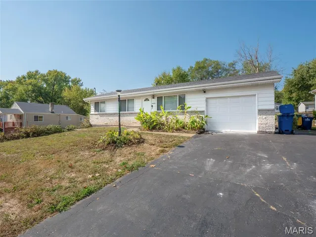 $135,000 | 10191 Mayfair Drive, St. Louis, MO 63136