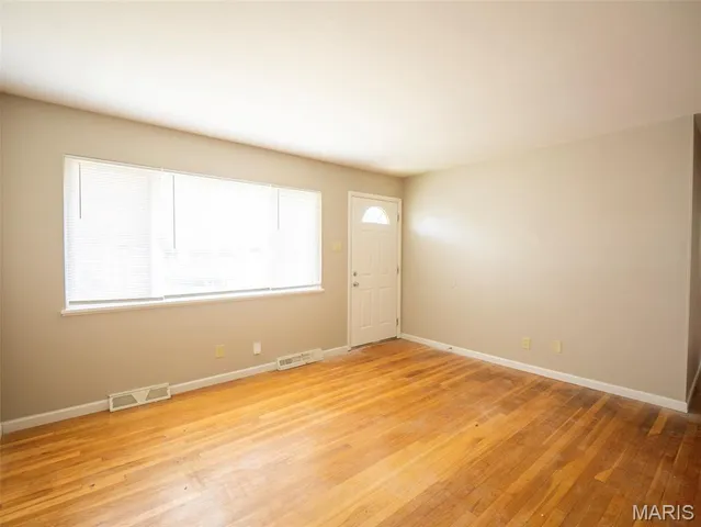 $135,000 | 10191 Mayfair Drive, St. Louis, MO 63136