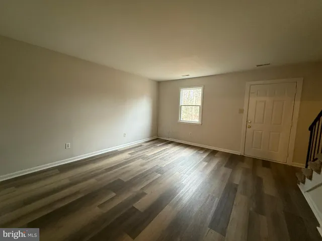 $1,895 | 4 Manchester Court, Fredericksburg, VA 22408