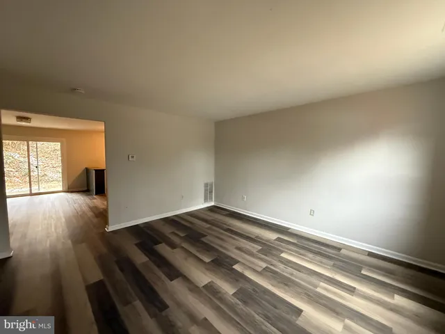 $1,895 | 4 Manchester Court, Fredericksburg, VA 22408