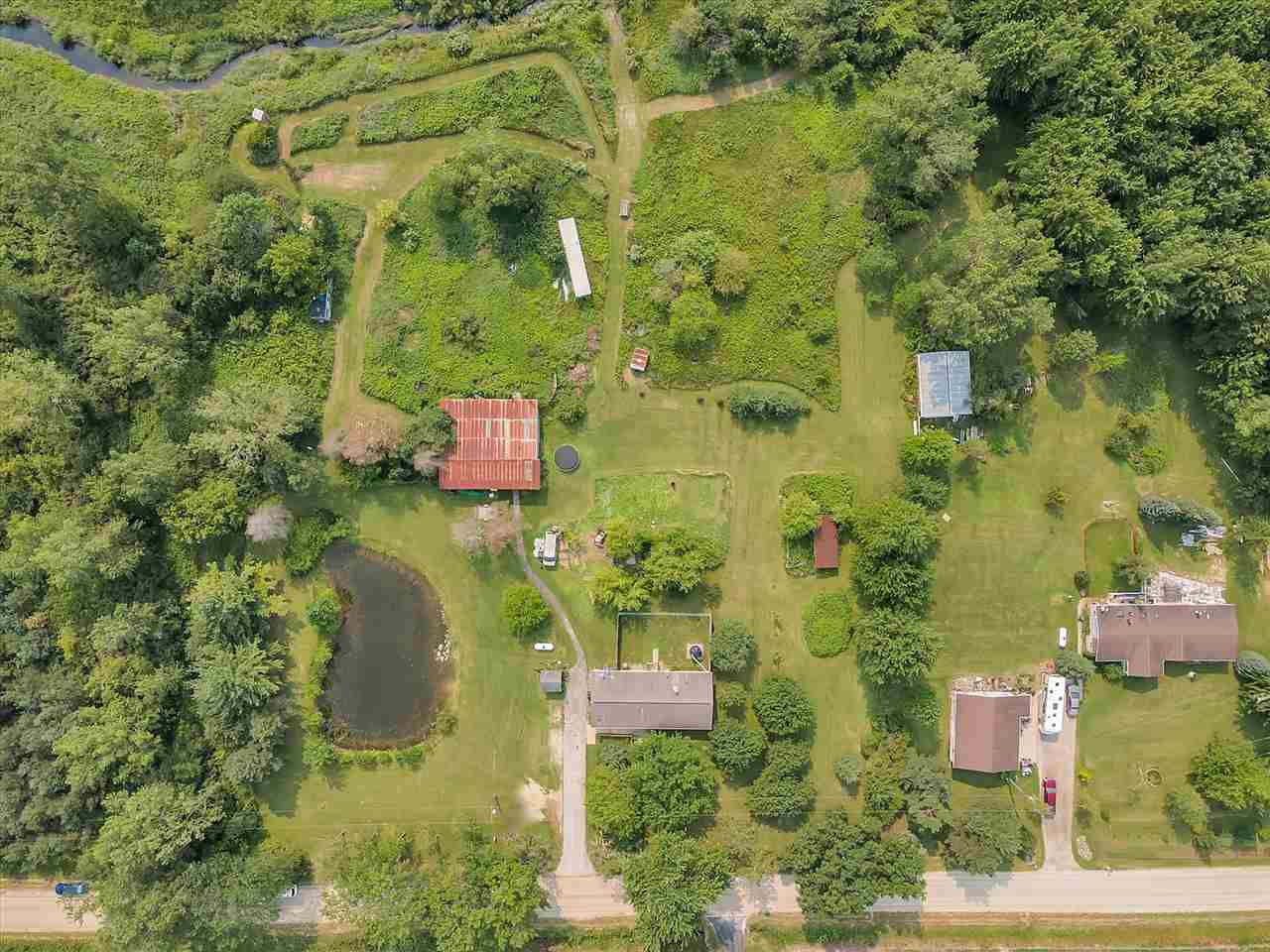 2579 Miller Road Allenton, MI 48002 - Photo 5 of 38 50049012-4.JPG