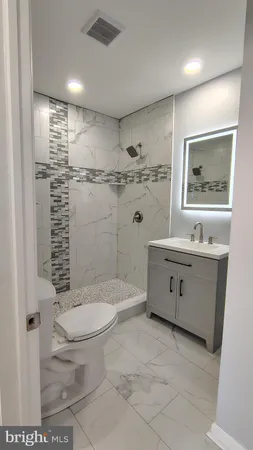 $2,800 | 1000 Main Avenue, Croydon, PA 19021