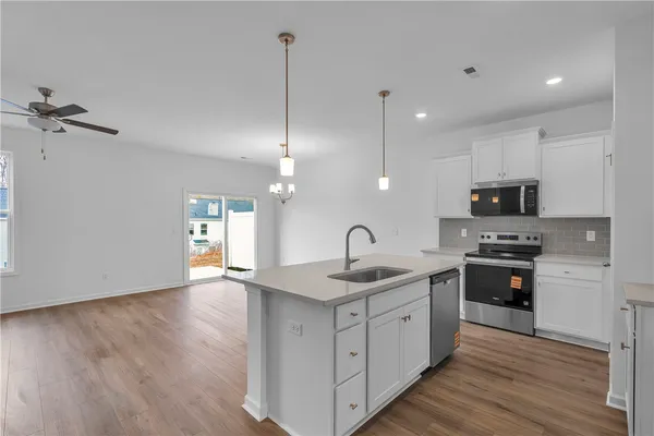 $232,900 | 409 Belgrove Way, Easley, SC 29640