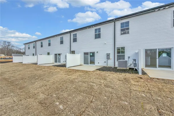 $232,900 | 409 Belgrove Way, Easley, SC 29640