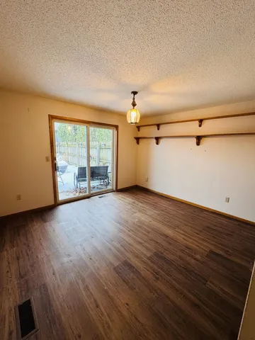 $249,900 | 252 Huff Street, Winona, MN 55987