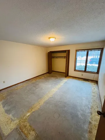 $249,900 | 252 Huff Street, Winona, MN 55987