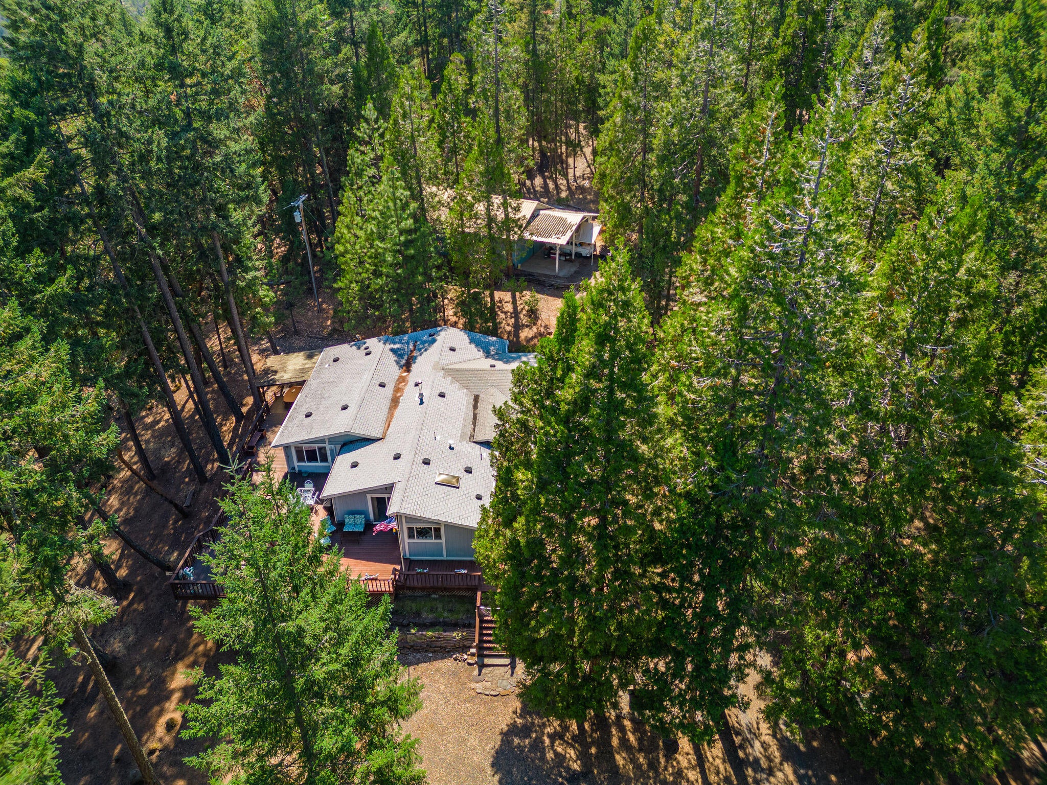 1961 Sawyer Road Eagle Point, OR 97524 - Photo 39 of 48 HD-5