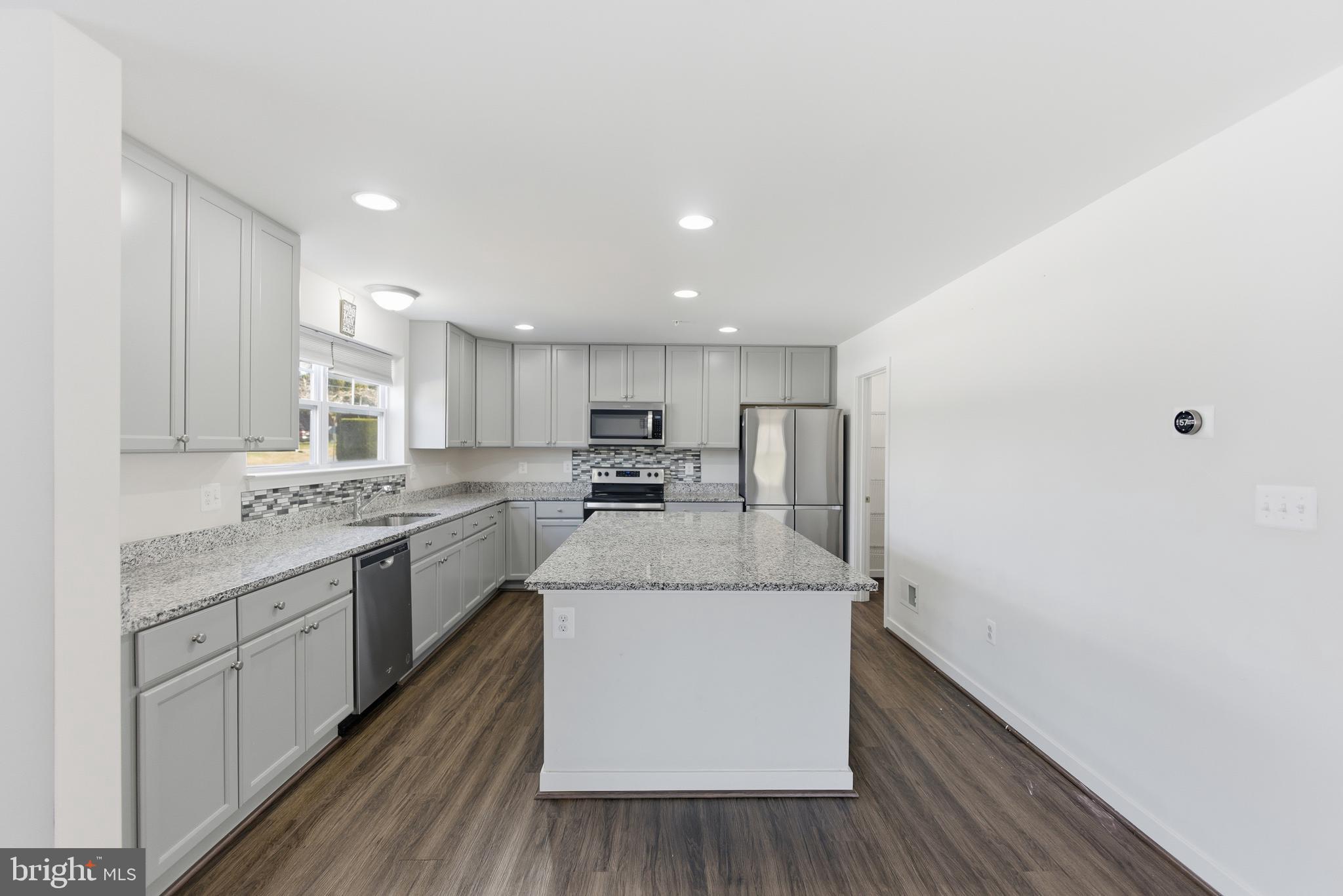 10165 B High Ridge Road Laurel, MD 20723 - Photo 7 of 41