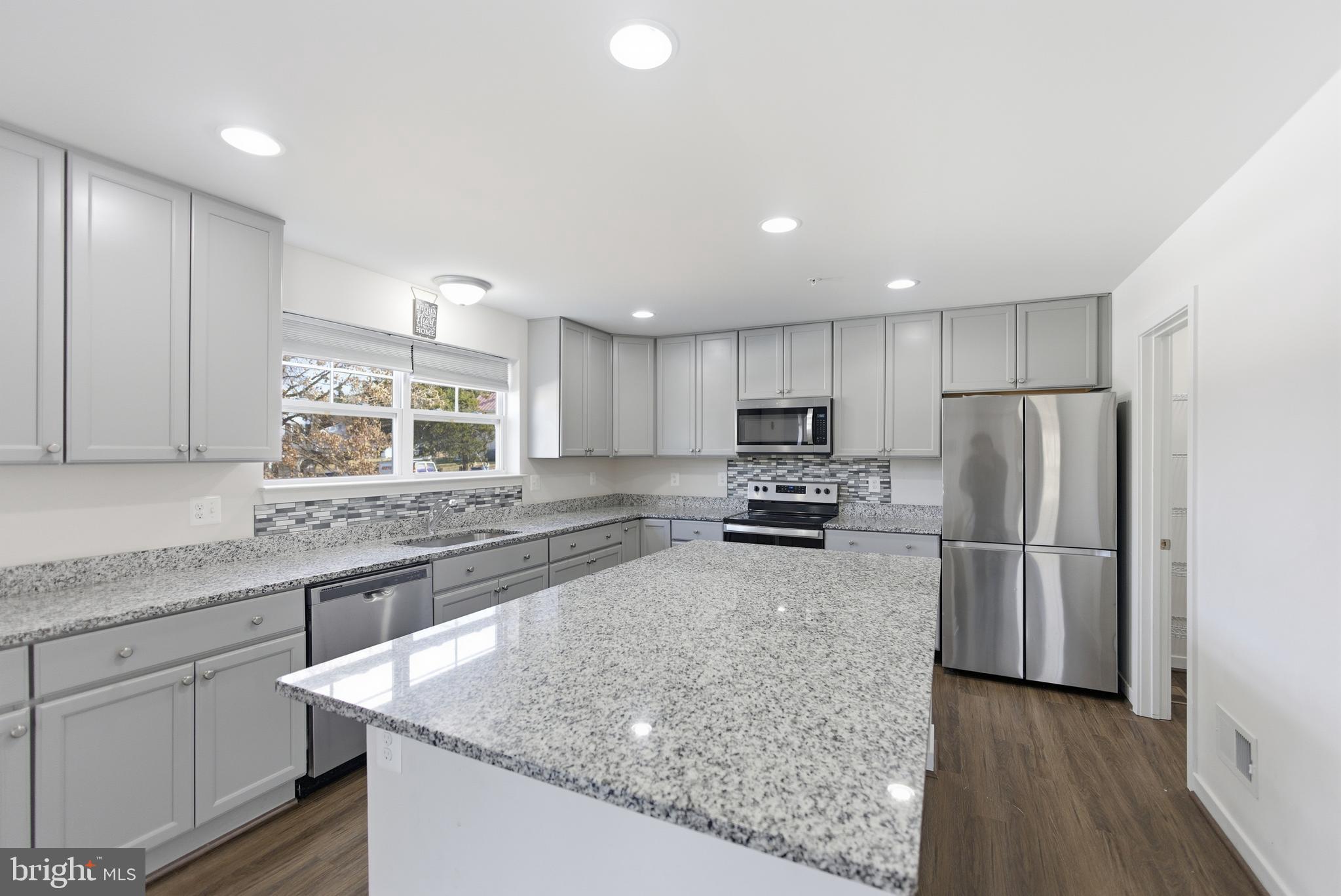 10165 B High Ridge Road Laurel, MD 20723 - Photo 8 of 41