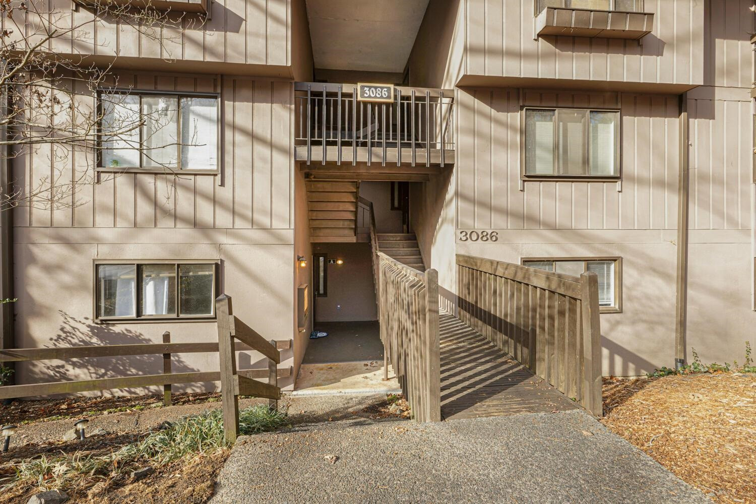 a view of entryway
