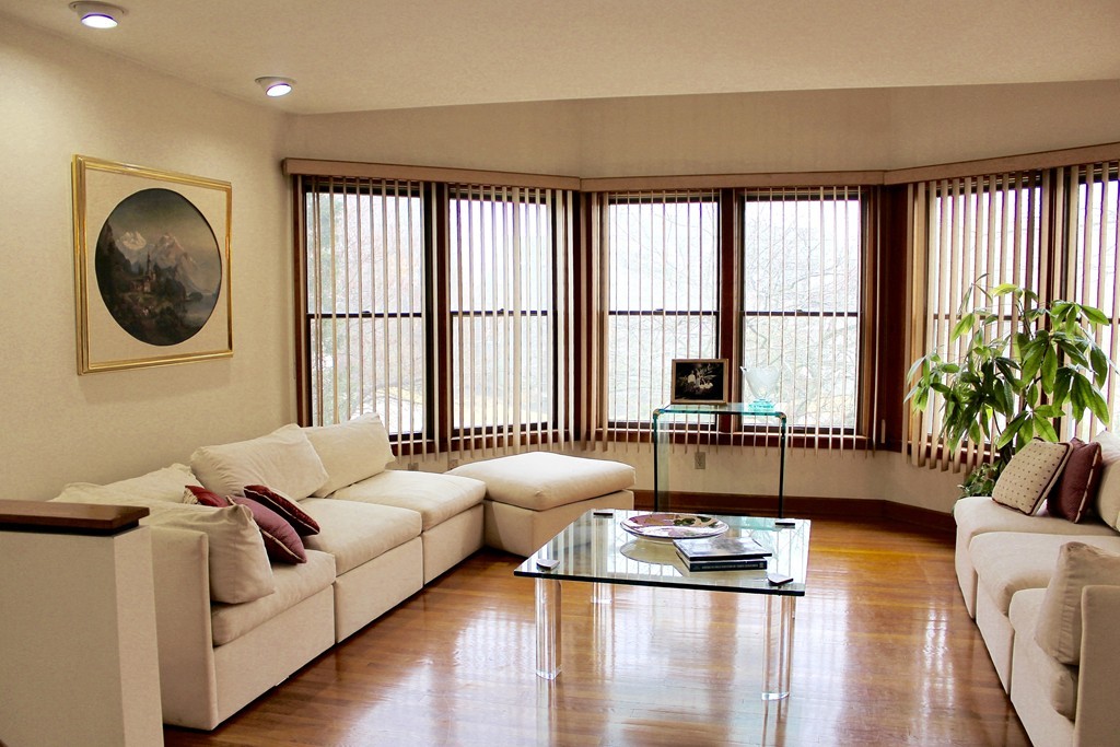 29 Gerald Road Marblehead, MA 01945 - Photo 3 of 23 a living room with furniture and a large window