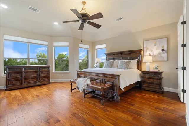 $1,050,000 | 3920 Vail Divide, Bee Cave, TX 78738