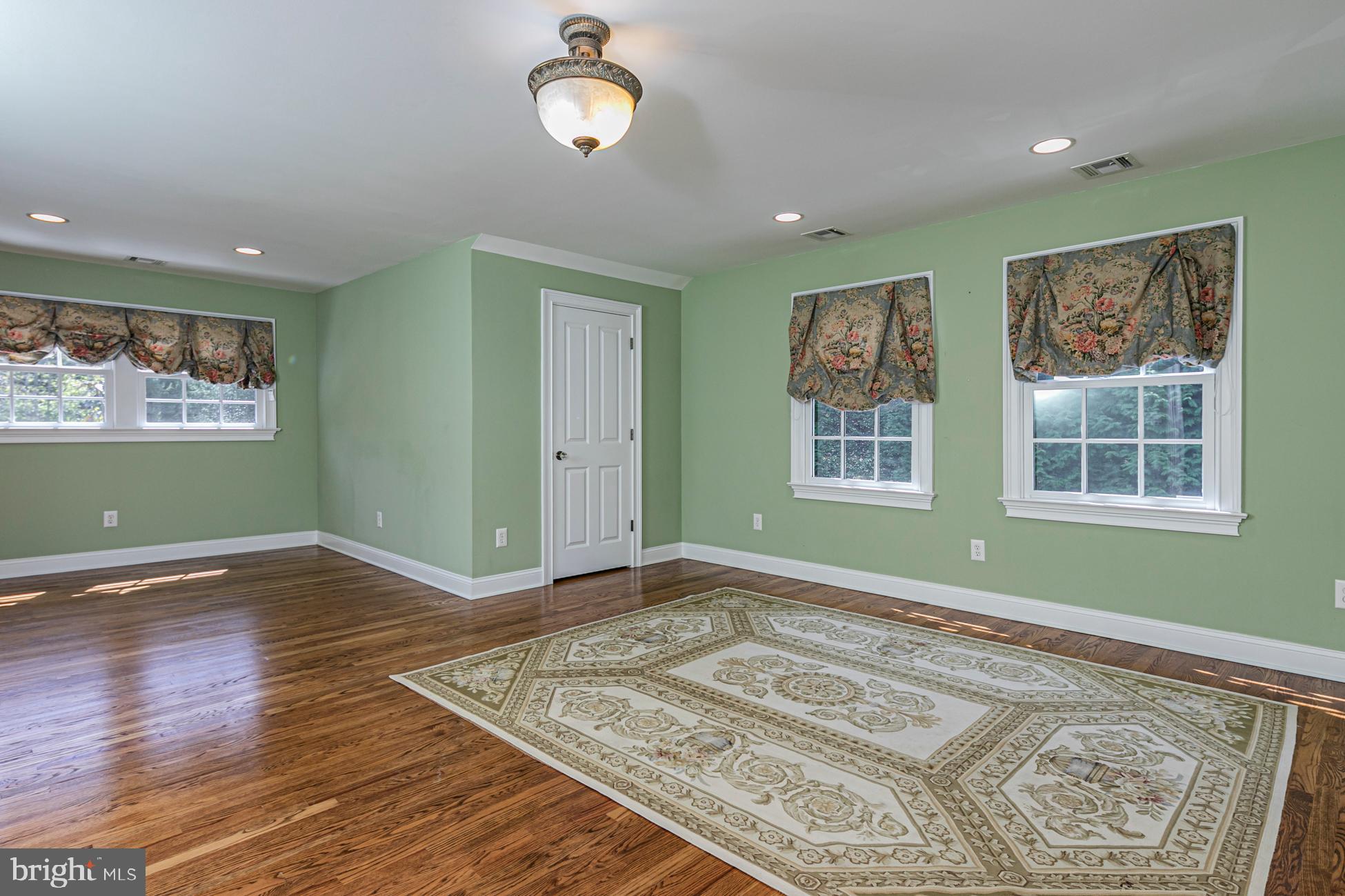 6 Stout Road Princeton, NJ 08540 - Photo 31 of 36