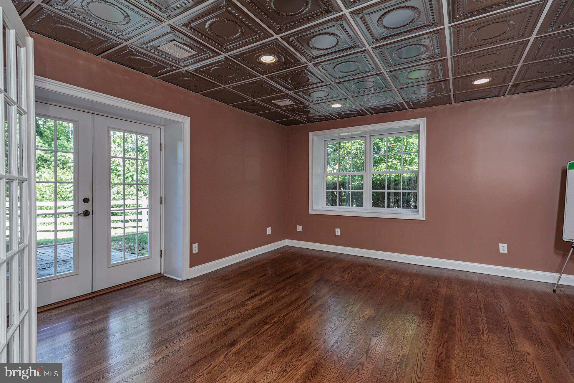 6 Stout Road Princeton, NJ 08540 - Photo 33 of 36