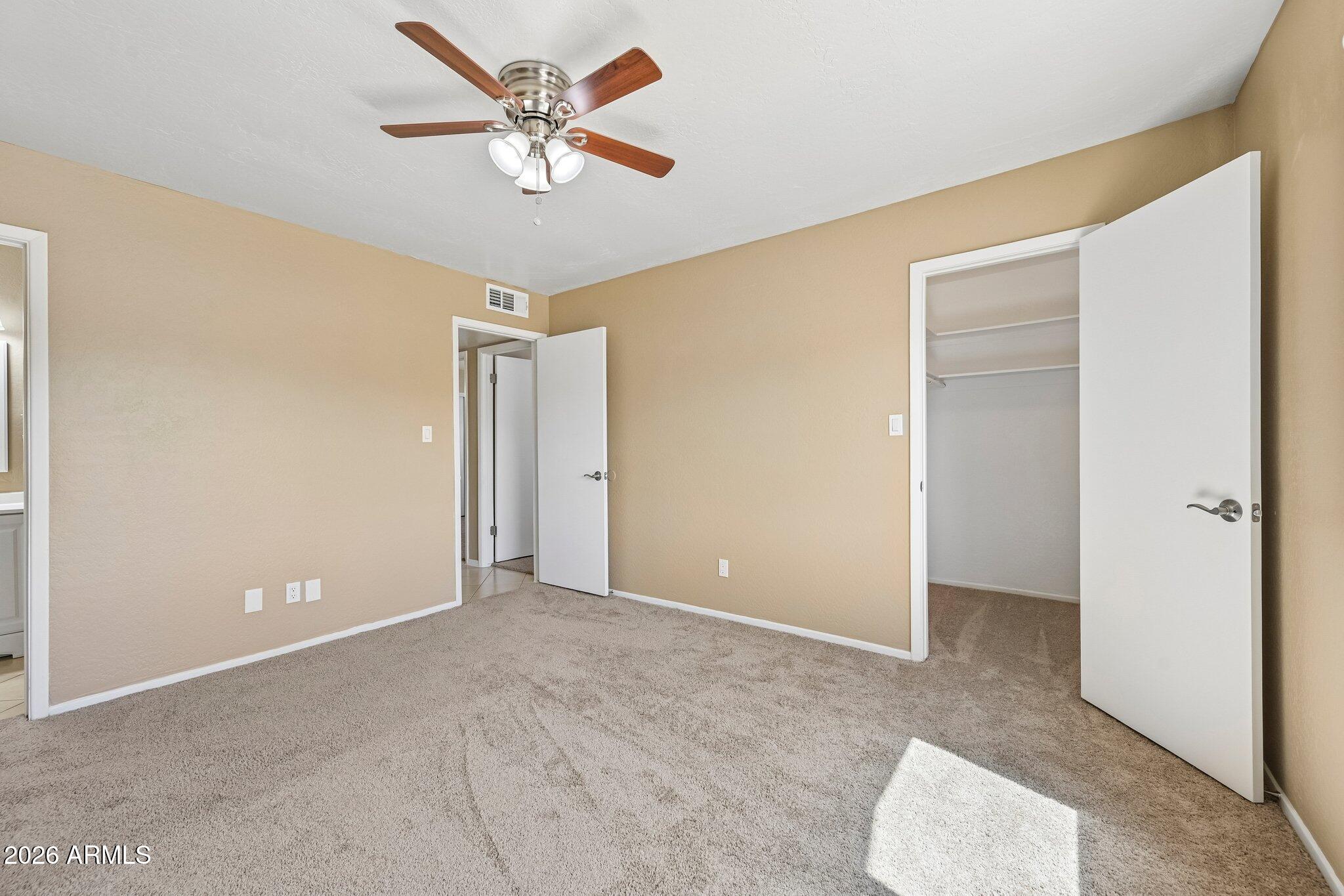 113 North Ridge Circle Mesa, AZ 85203 - Photo 16 of 35