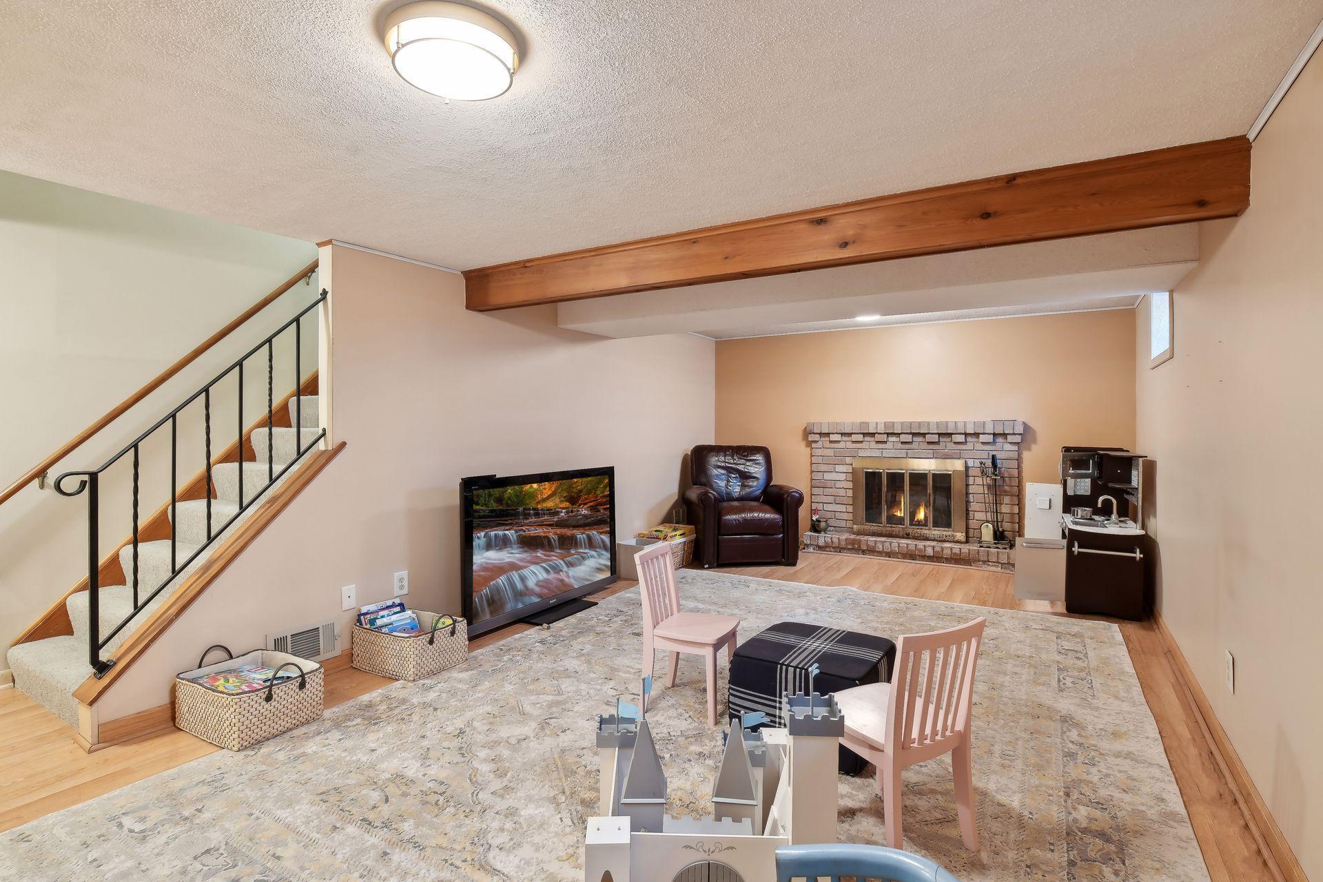 4504 Rutledge Avenue Edina, MN 55436 - Photo 20 of 23