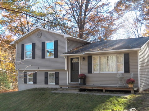 2228 South Garfield Road Traverse City, MI 49696 - Photo 20 of 20 1807837-19.JPG