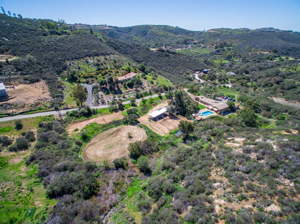 8952 Mt Israel Road Escondido, CA 92029 - Photo 6 of 24