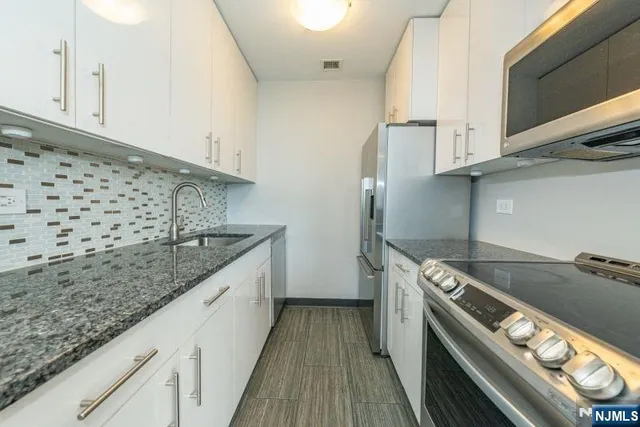 $499,000 | 240 Main Street, Unit 313, Little Falls, NJ 07424